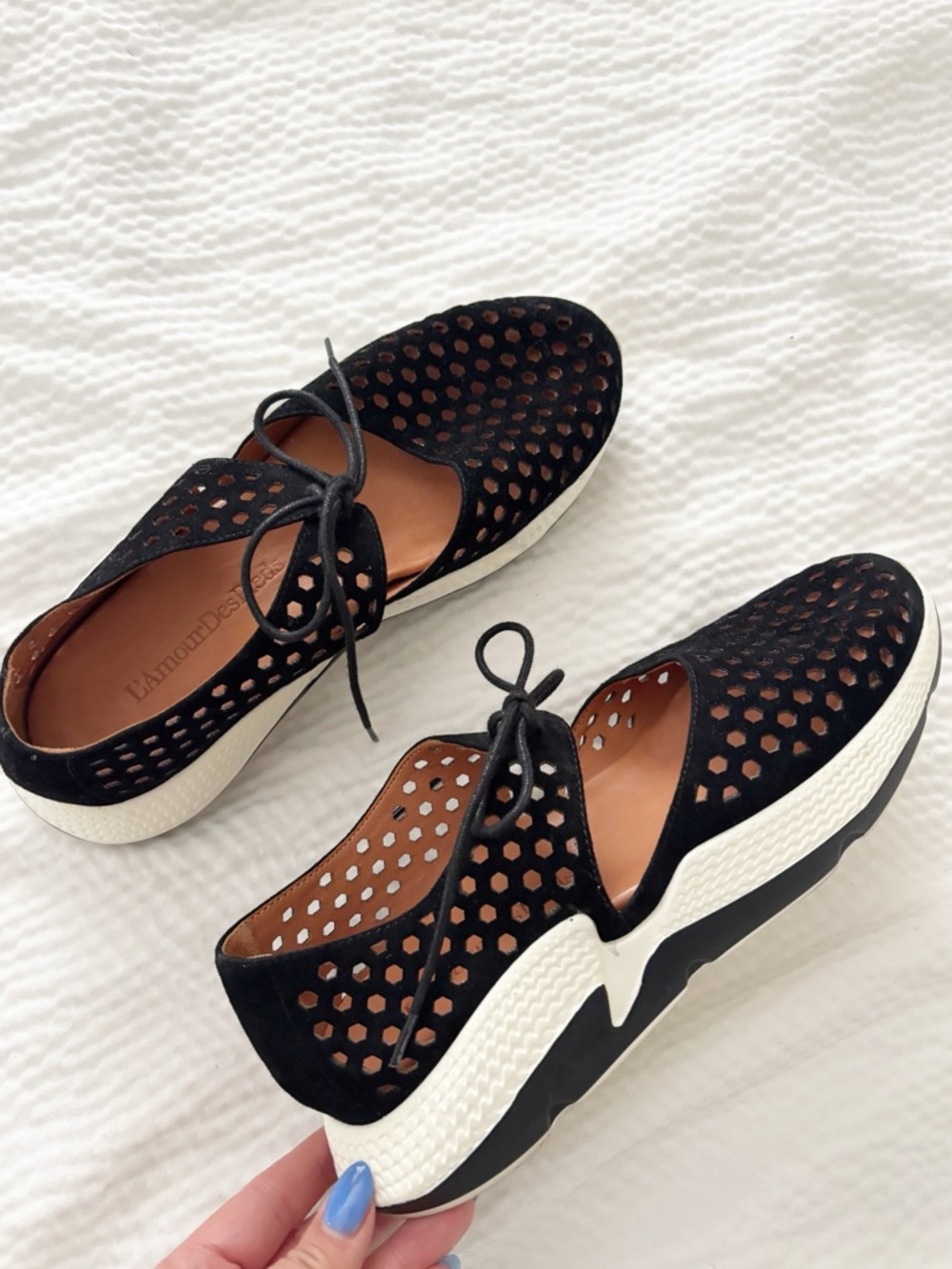 L'AMOUR DES PIEDS Perforated Sporty Sneaker